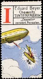 Zeppelin zerstört Aeroplan