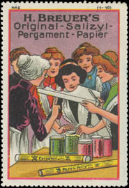Frauen mit H. Breuers Original-Salityl-Pergamentpapier