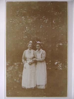 2 Krankenschwestern, Fotokarte