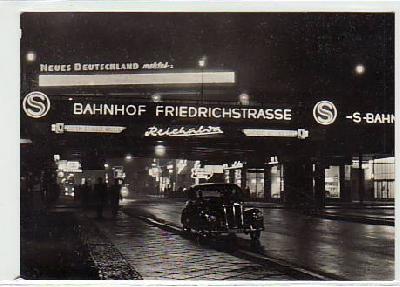 Berlin Mitte Friedrichstrasse Bahnhof Auto Mercedes 1957