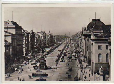 Berlin Mitte Unter den Linden ca 1935