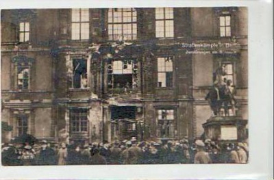 Berlin Mitte Straßenkämpfe, Revolution 1919, Schloss