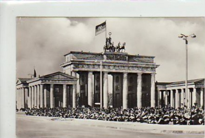 Berlin Mitte Brandenburger Tor 1966