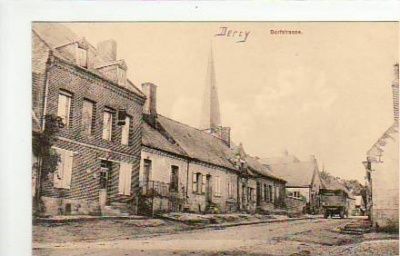 Dercy Dorfstrasse Frankreich ca 1915