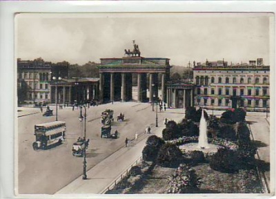 Berlin Mitte Brandenburger Tor ca 1935