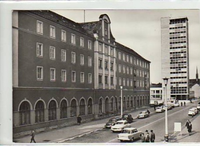 Neubrandenburg Hotel und Wartburg 311 von 1966