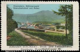 Grenzbahnhof mit Arber in Eisenstein Böhmerwald