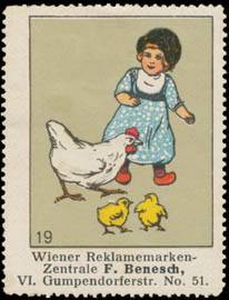 Kind mit Hühner