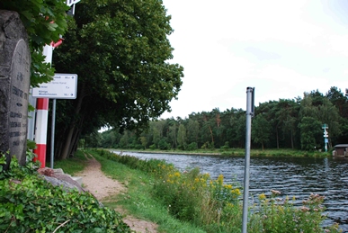 Datei:Oder-Spree-Kanal Zufahrt Wernsdorf.jpg