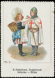 Kinder verkleidet als Ritter und Magd