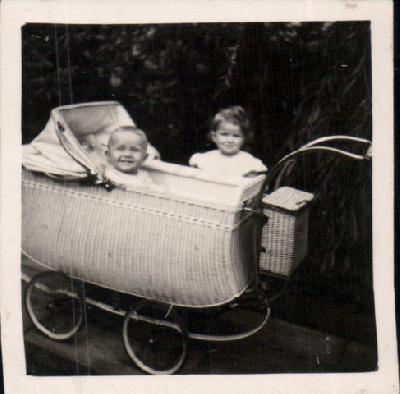 Kinderwagen, Privatfoto vom 25.8.1943
