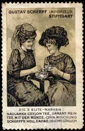 Frauen beim Tee