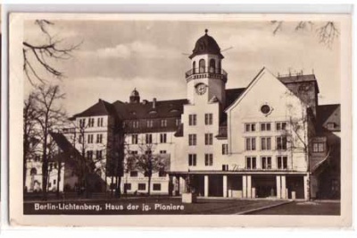 Berlin Lichtenberg Haus der Pioniere 1952