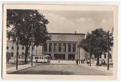 Dessau Bahnhof und Strassenbahn 1955
