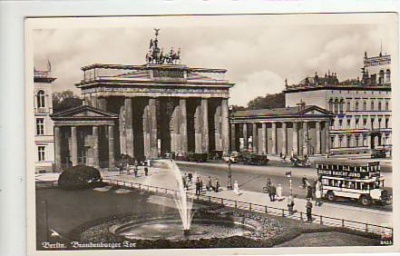 Berlin Mitte Brandenburger Tor ca 1940 , gelaufen 1952