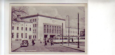 Dessau Bahnhof und Strassenbahn 1954