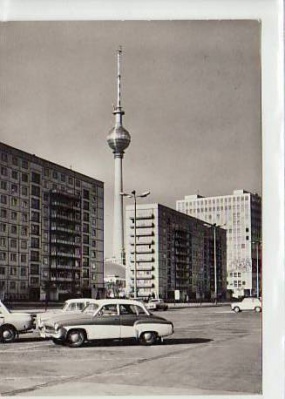 Berlin Mitte Fernsehturm und Warburg 311 von 1969