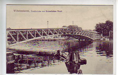 Wilhelmshaven Brücke zur Werft