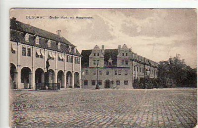Dessau Markt mit Hauptwache 1932