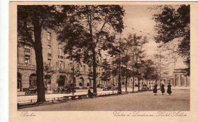 Berlin Mitte Unter den Linden Hotel Adlon 1924