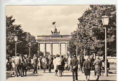 Berlin Mitte Brandenburger Tor 1970