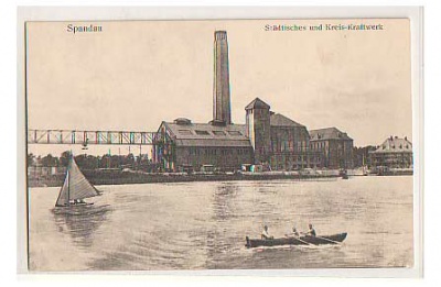 Berlin Spandau Kreis-Kraftwerk und Rudern
