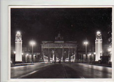 Berlin Mitte Brandenburger Tor Festschmuck ca 1938